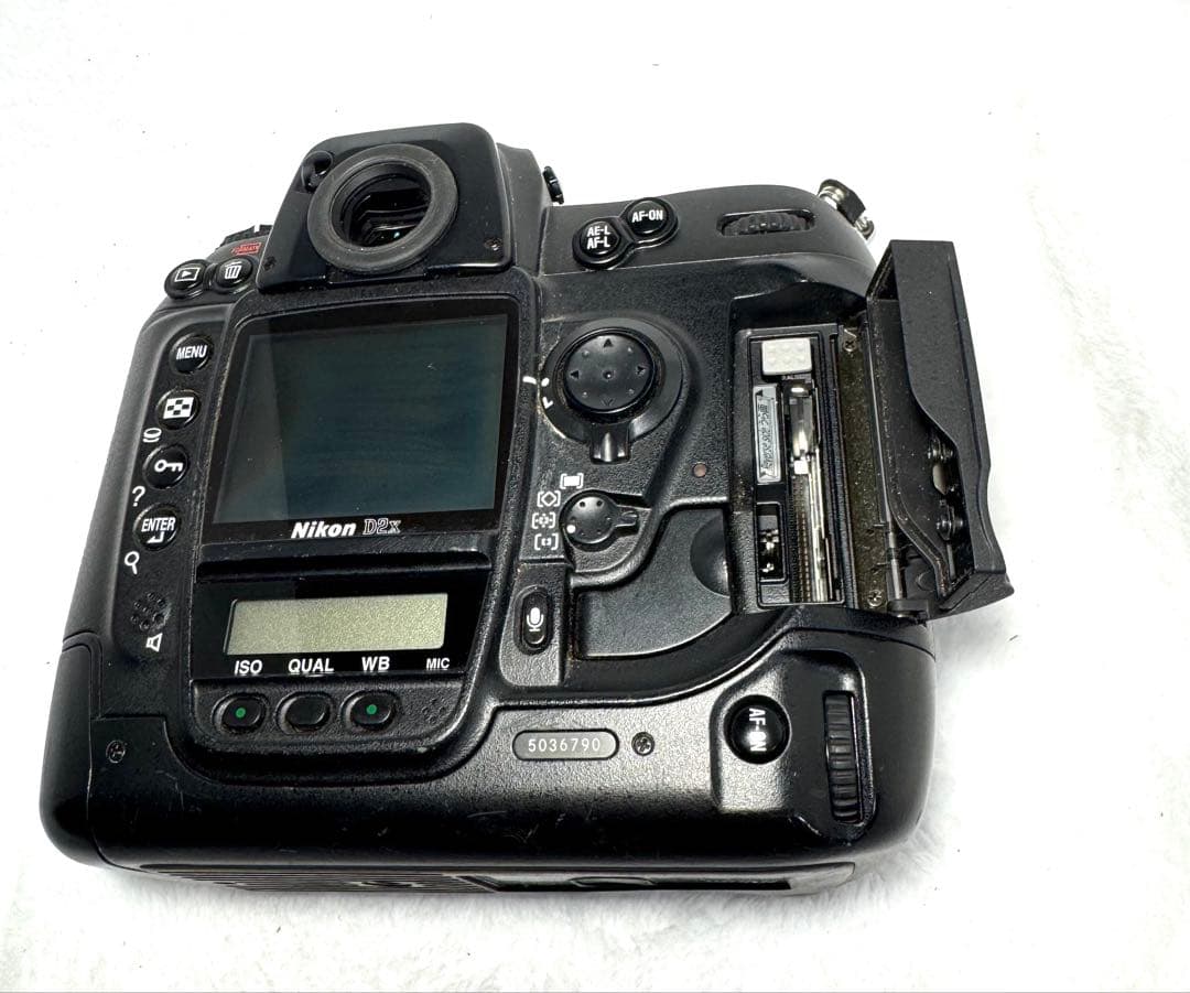 Nikon D2X 【動作未確認】　#2694