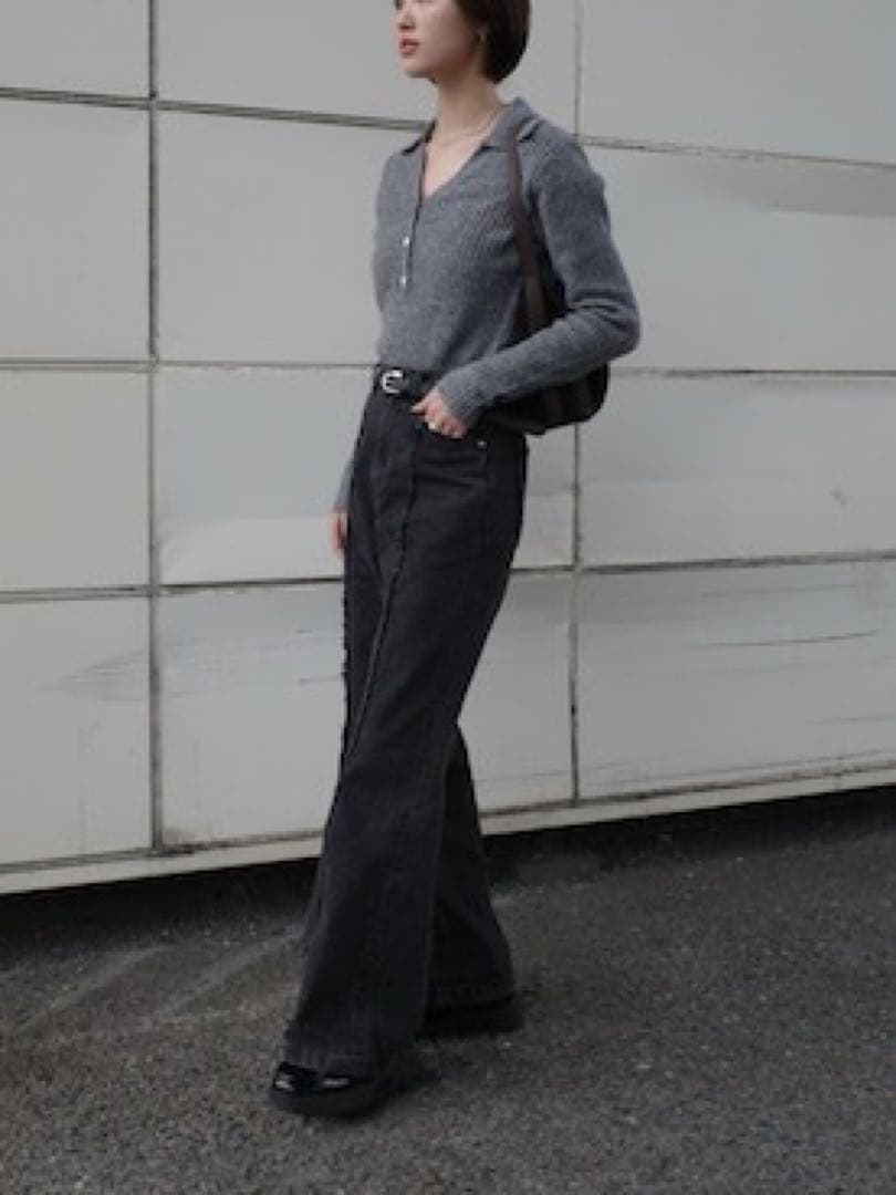 KUME V-NECK BUTTON COLLAR SWEATER ニット