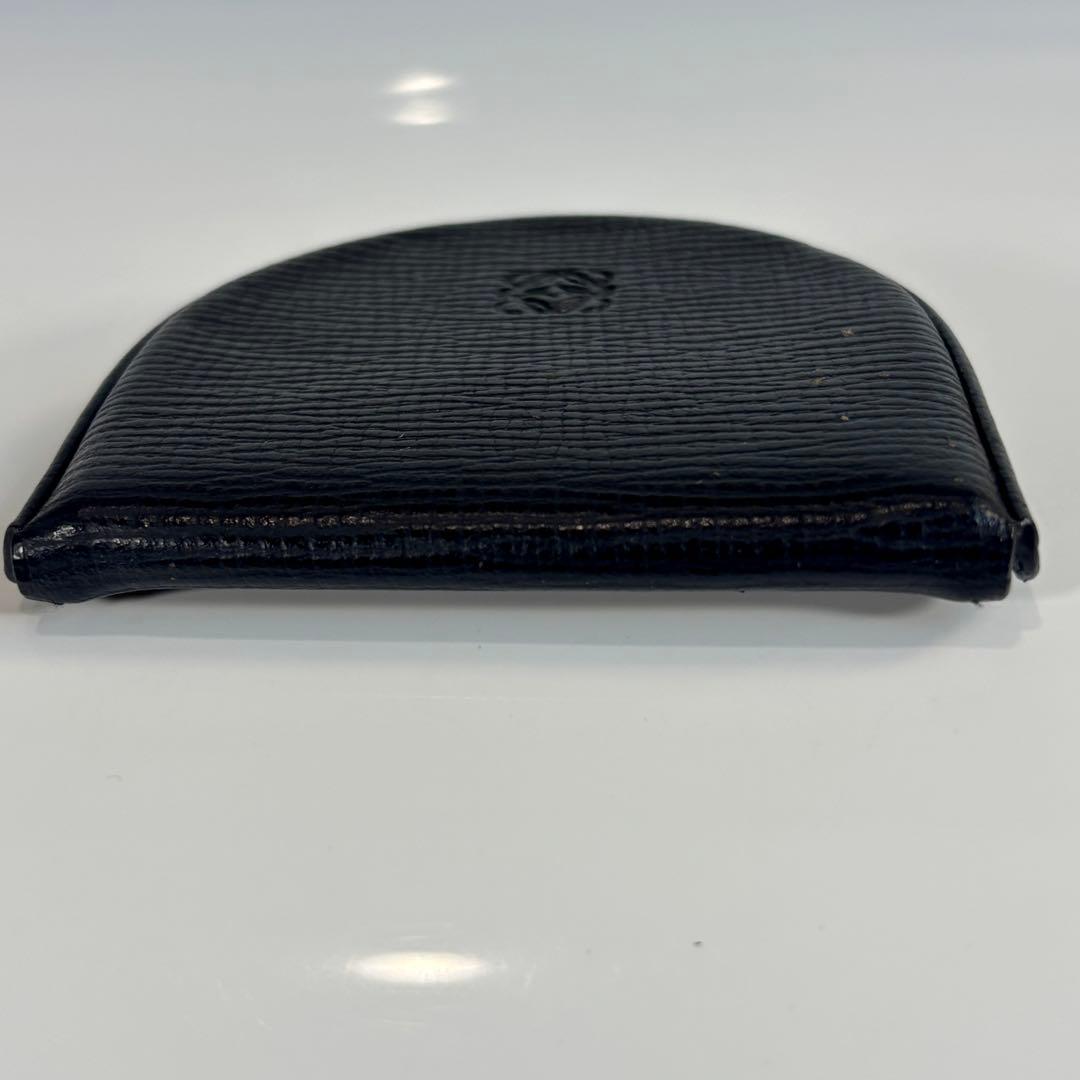 LOEWE ロエベ ケース 小銭入れ 半月型 ハーフムーン エンボスロゴ