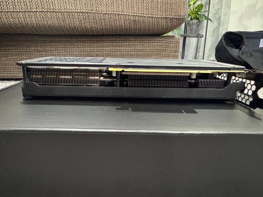 グラフィックボード・グラボ・ビデオカード GAINWARD RTX3060 Ti 8GB