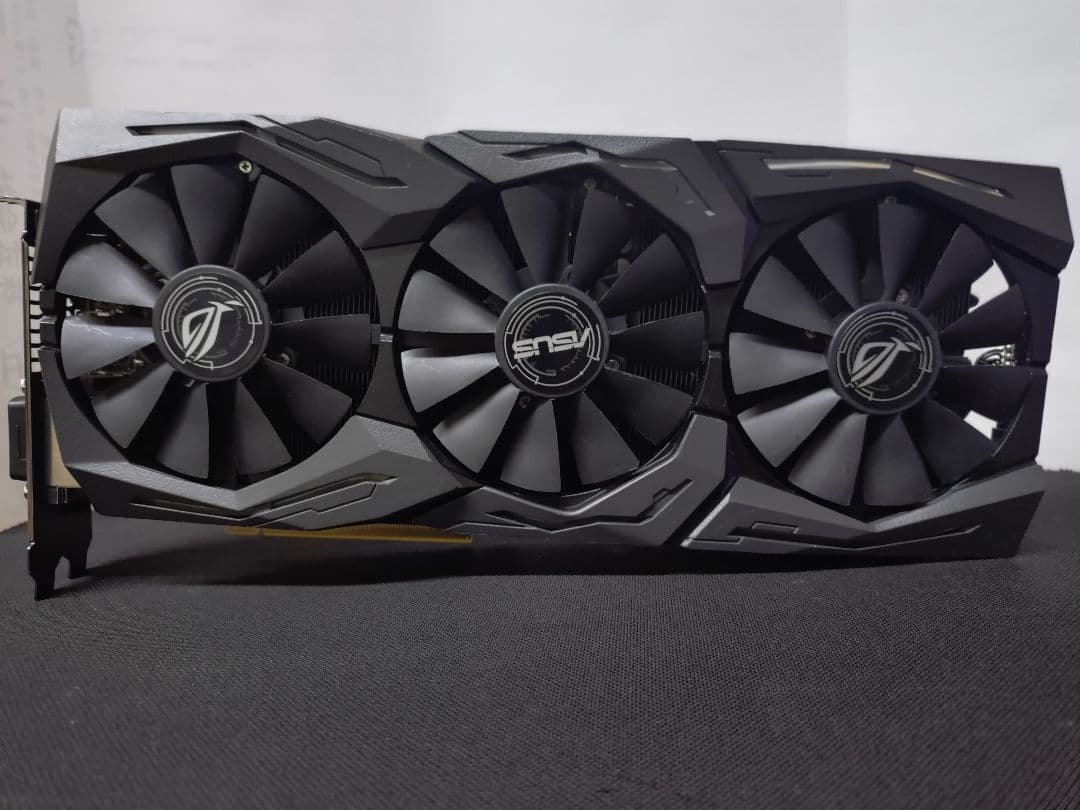 ASUS STRIX グラフィックボード