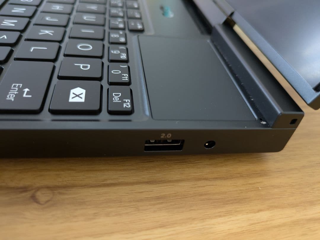 Windowsノート本体 GPD Pocket4 Ryzen 7 8840U 16GB+1TB