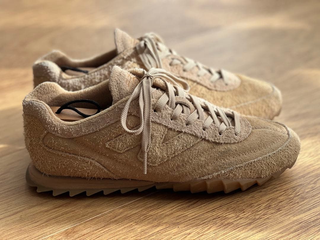 AURALEE × New Balance RC30