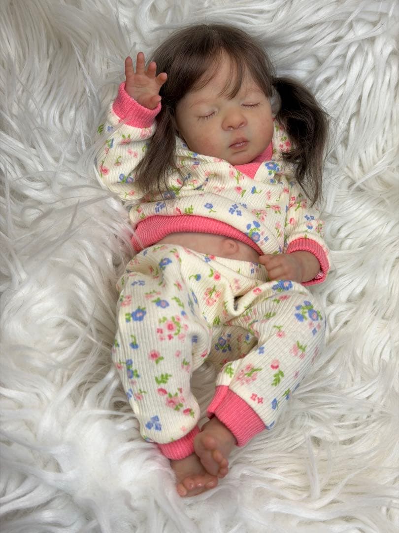 【リボーンドール】大きさ 約 30 cm.