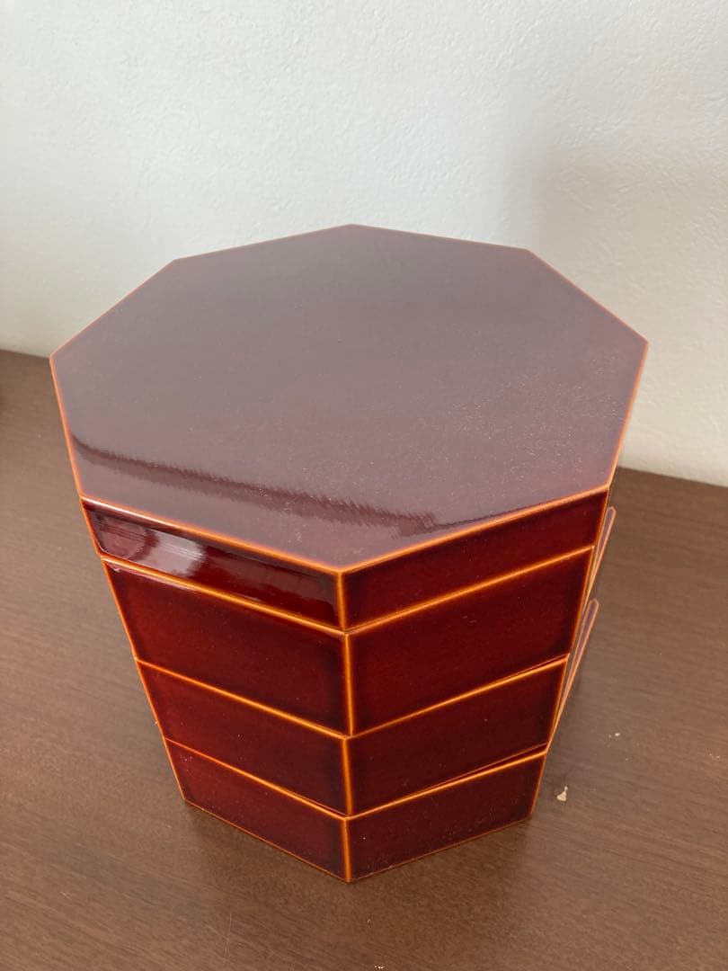 ブランド　飛騨春慶漆器 六角形重箱 三段 専用箱付き　 新品未使用