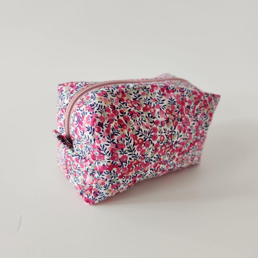 LIBERTY生地使用 handmade グッズ