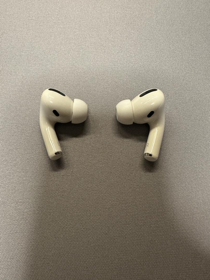 Apple AirPods Pro MWP22J/A（美品）