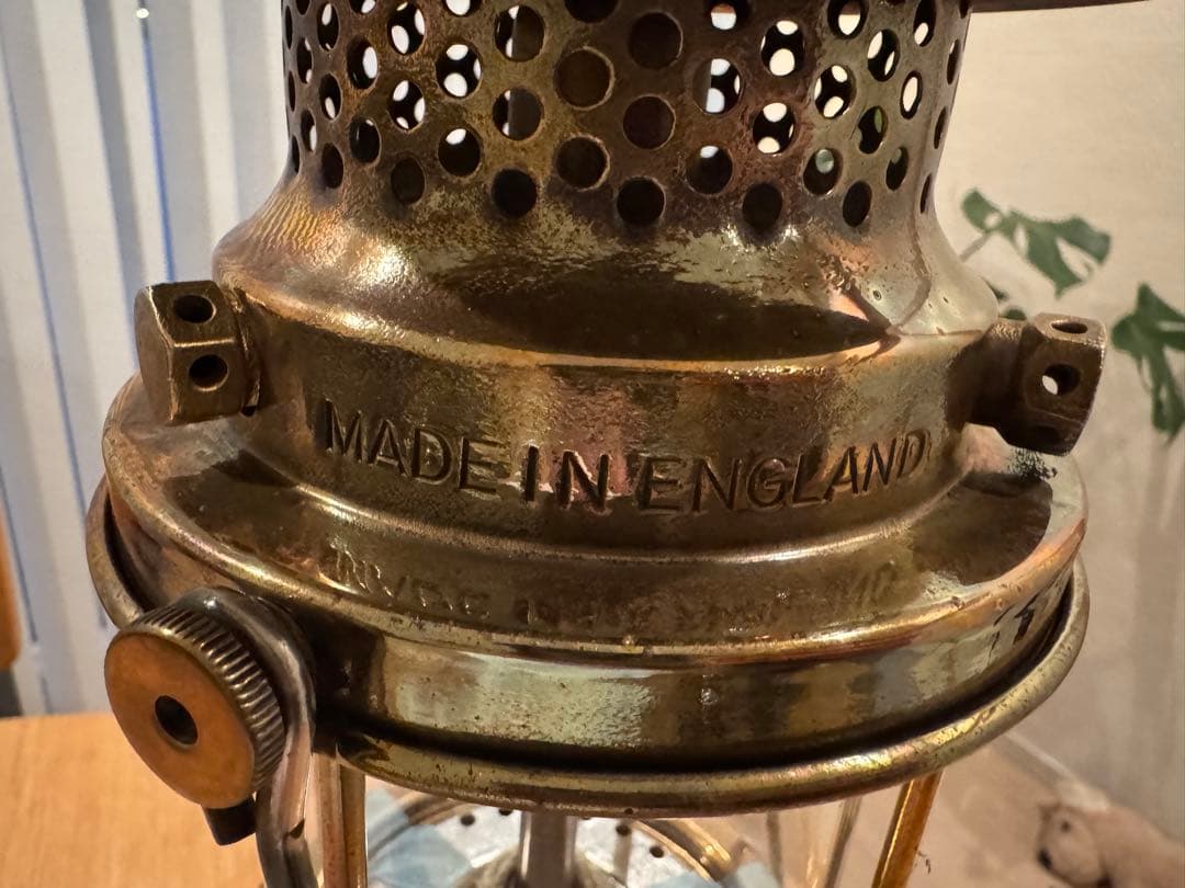 英国製 Bialaddin 300X 真鍮 ヴィンテージ 加圧式灯油ランタン