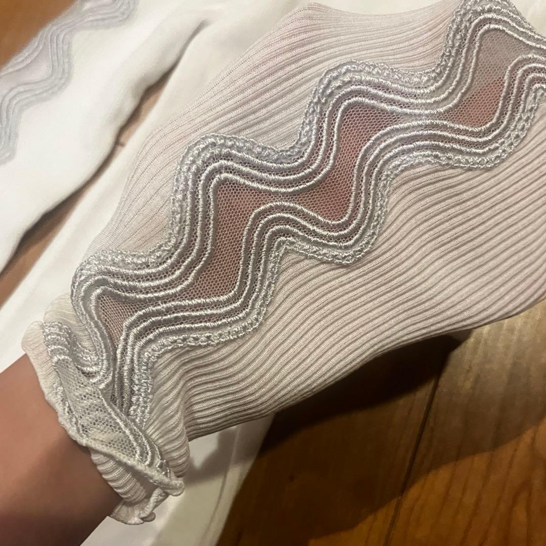 Oscalito オスカリート　ハイネック　デザイン　ハイネック　トップス　リブ