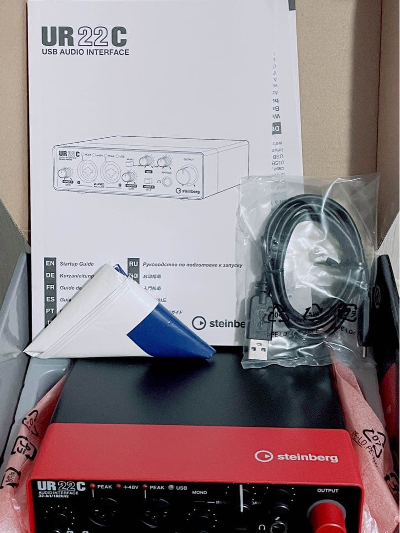 【新品未使用】Steinberg★UR-22C★レッドモデル★