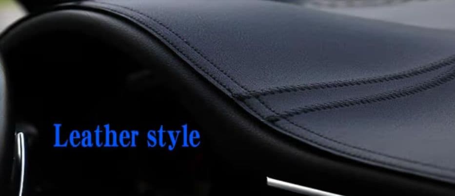 ステップワゴンRK用ダッシュボードカバー 黒