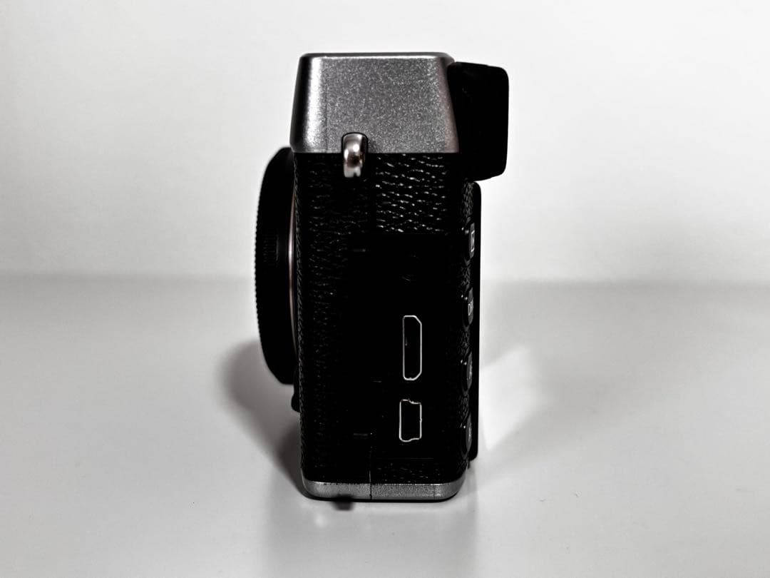 デジタルカメラ FUJIFILM X-E1