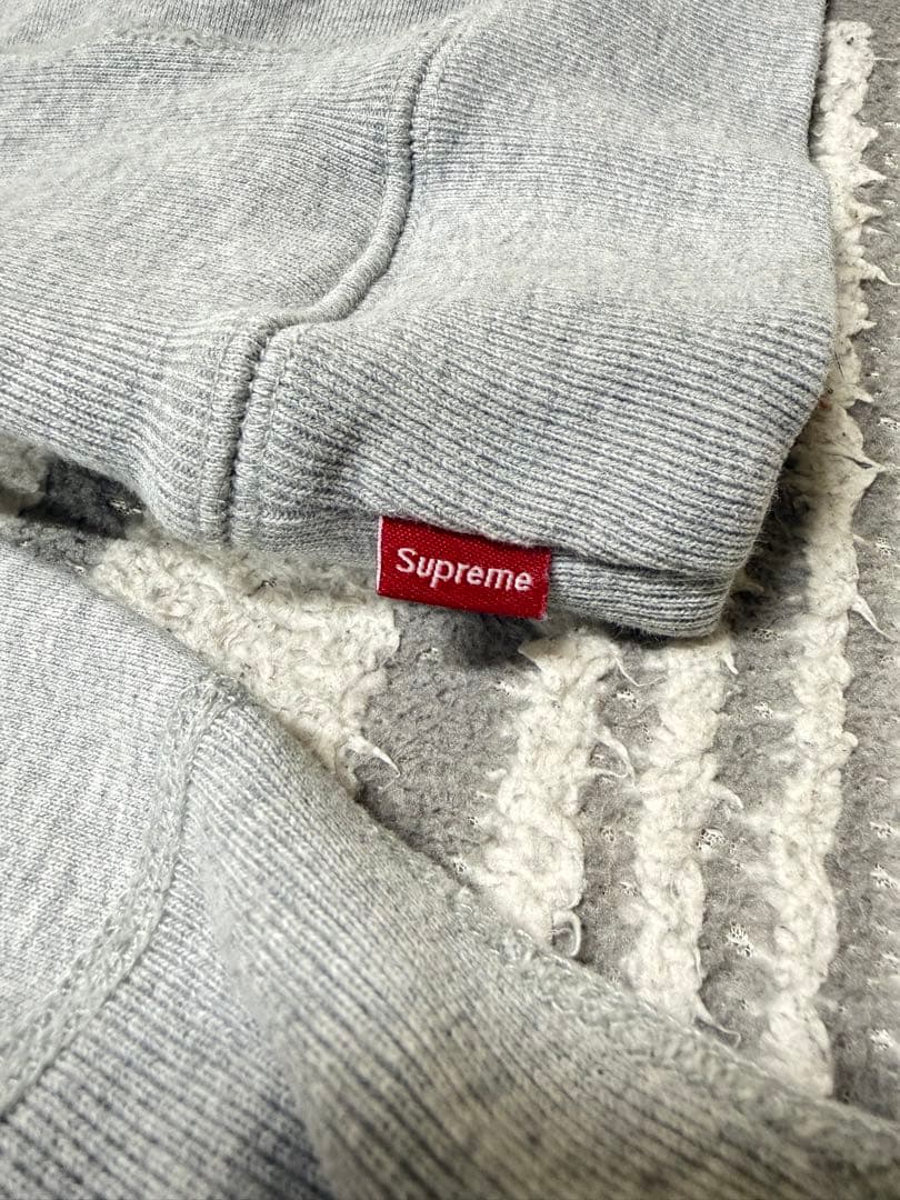 モ*ト様 Supreme Sロゴ グレー パーカー　サイズM