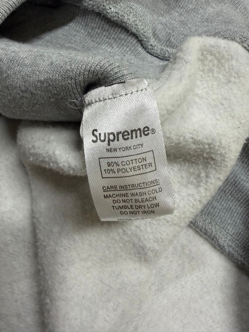 モ*ト様 Supreme Sロゴ グレー パーカー　サイズM