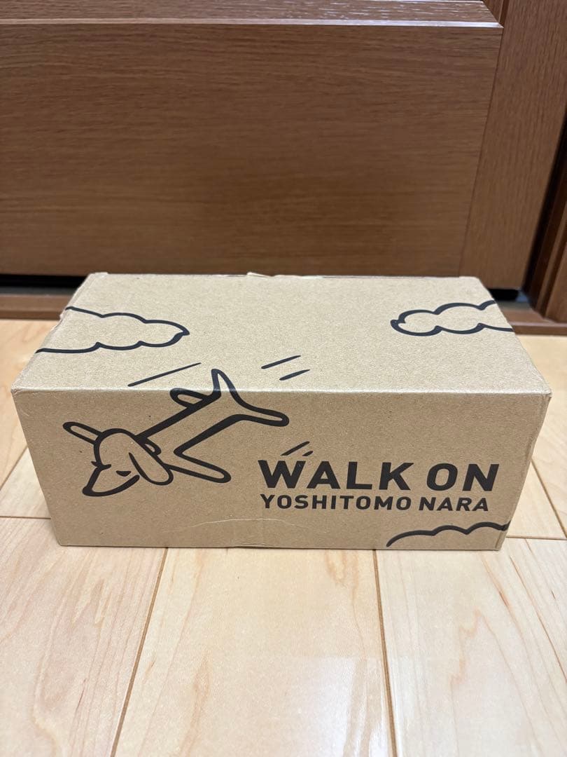 奈良美智　時計　パタパタクロック　WALK ON ホワイト　新品未使用