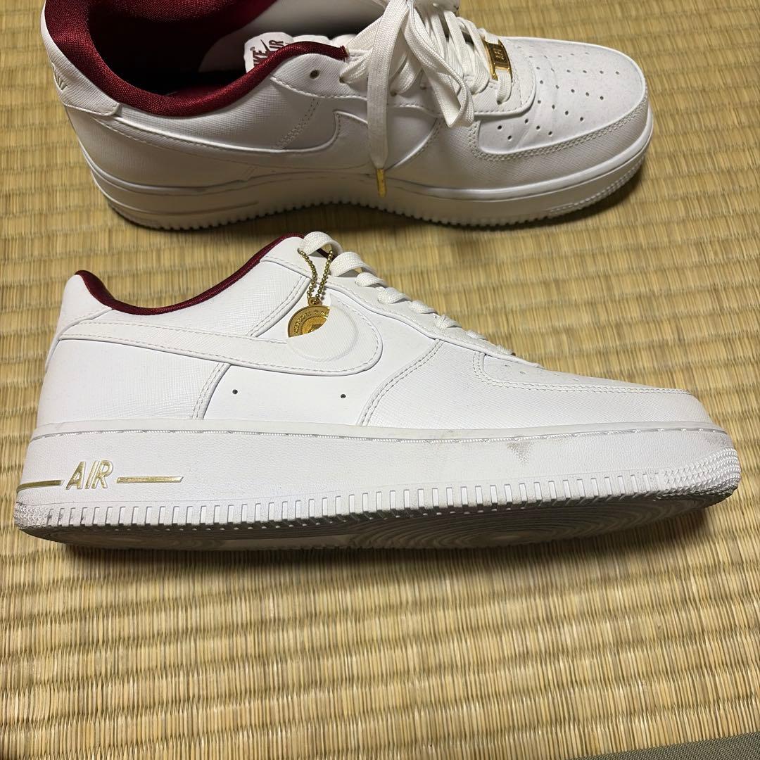 Nike Air Force 1 ホワイト/バーガンディ