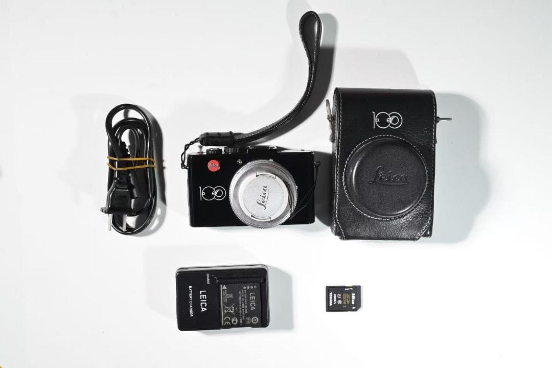 【美品　完動品】D-LUX 6 100周年　デジタルカメラ シルバー　ライカ