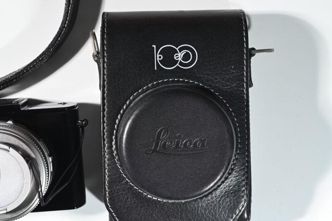 【美品　完動品】D-LUX 6 100周年　デジタルカメラ シルバー　ライカ