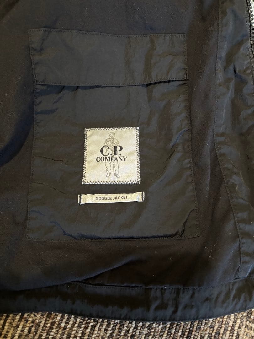 C.P COMPANY ブラックナイロンジャケット ゴーグル付き