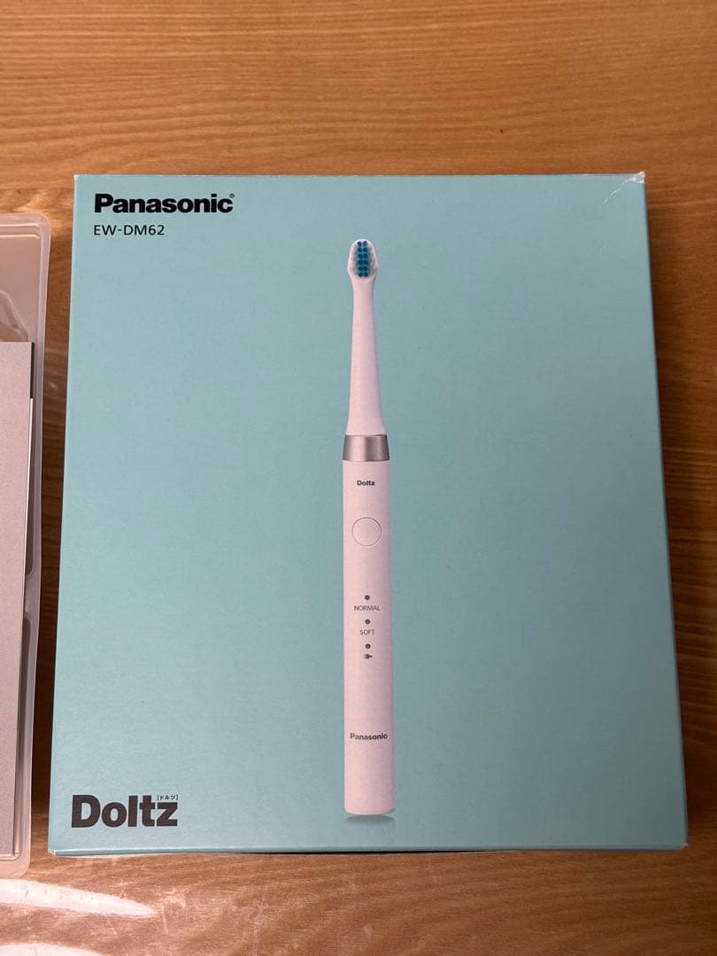 新品未使用品 Panasonic 電動歯ブラシ ドルツ 白 EW-DM62-W
