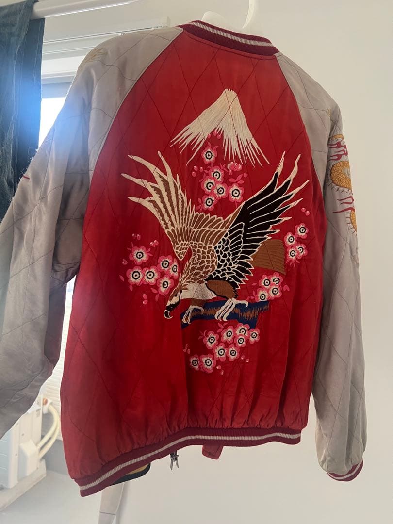 【KT】虎と鷹刺繍 スカジャン 赤銀