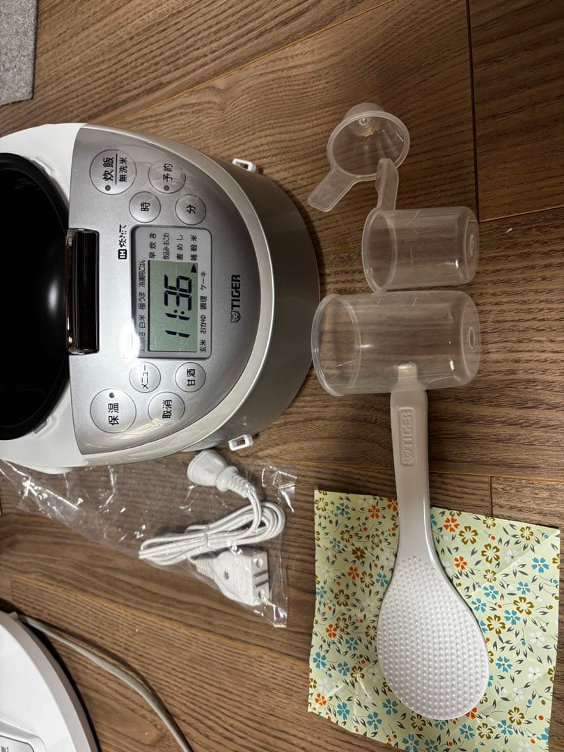 タイガー IH炊飯ジャー JPF-A550 3合炊き