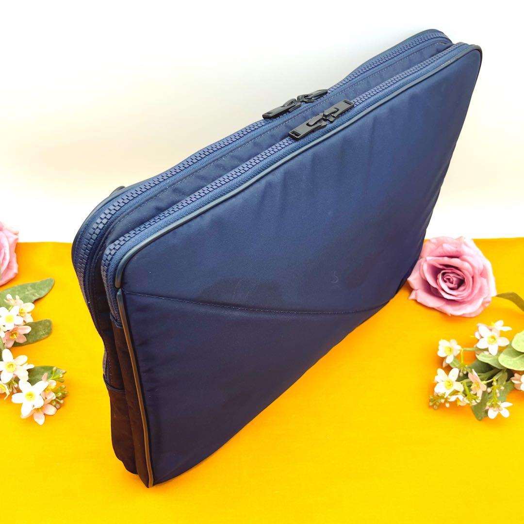 たっく　グッドデザイン賞受賞✨ ポーター　PCケース・タブレットケース