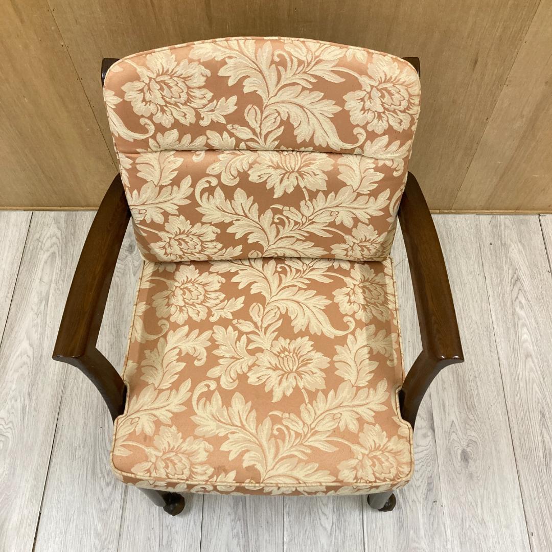 【飛騨産業】キツツキ　アームチェア　ダイニングチェア　キャスター付き A