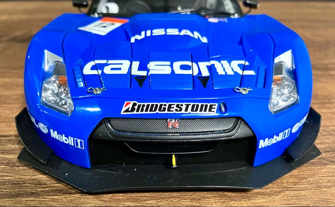 オートアート Nissan Calsonic GT-R R12 1/18