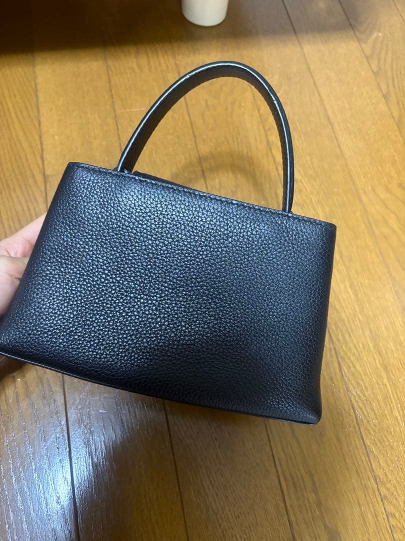 Tory Burch ブラックレザーハンドバッグ
