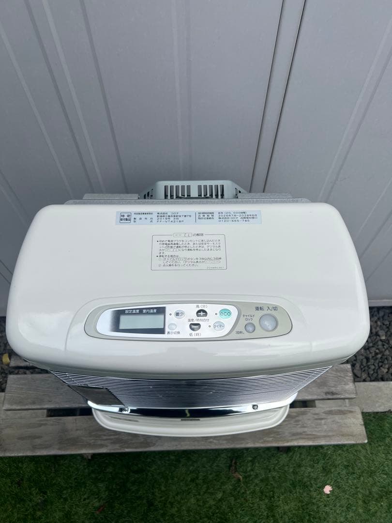 コロナ FF-VT4218P ストーブ ホワイト