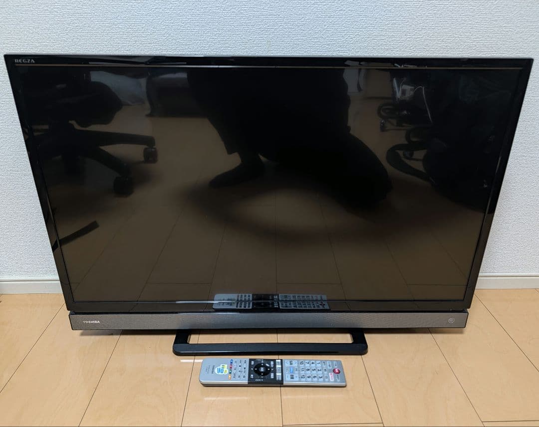 【美品】TOSHIBA 32V型 液晶テレビ REGZA 32V30