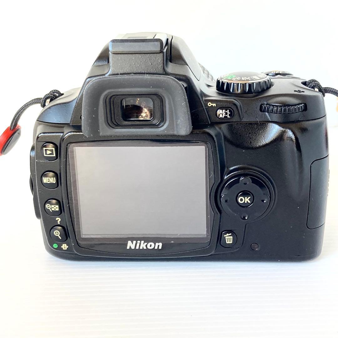 Nikon D40 デジタル一眼レフカメラ ニコン