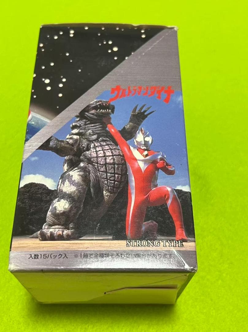 新品未開封 ウルトラマンダイナ トレーディングコレクションカード 1 BOX