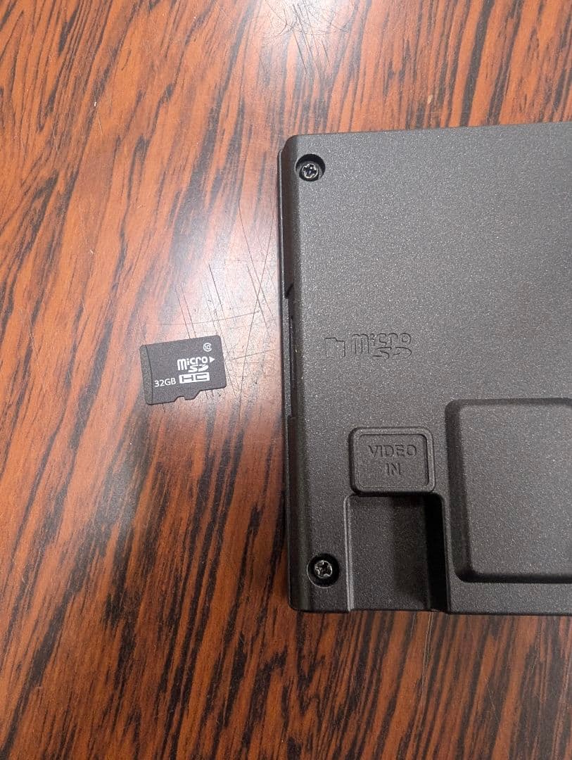 【送料込】セルスター　AR-555 レーダー探知機（ミラータイプ）