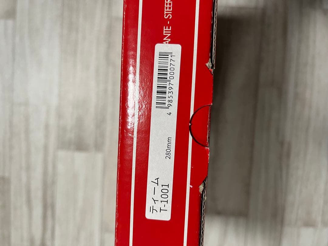 MOMO(モモ) ステアリング ティーム 28パイ BK T-1001