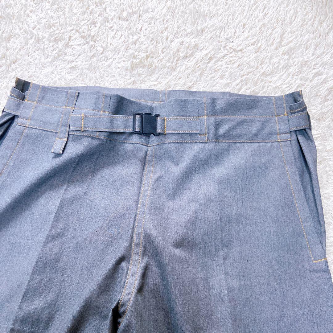 未使用極美品　ミーイッセイミヤケ　24AW フラットデニムパンツ　グレー