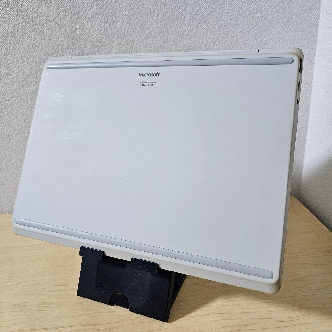 Surface Laptop Go ／10世代 Core i5