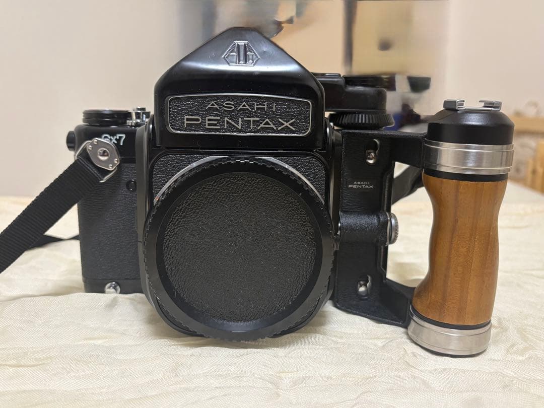 【大人気】ASAHI PENTAX 6x7 【通称バケペン】中判フィルムカメラ