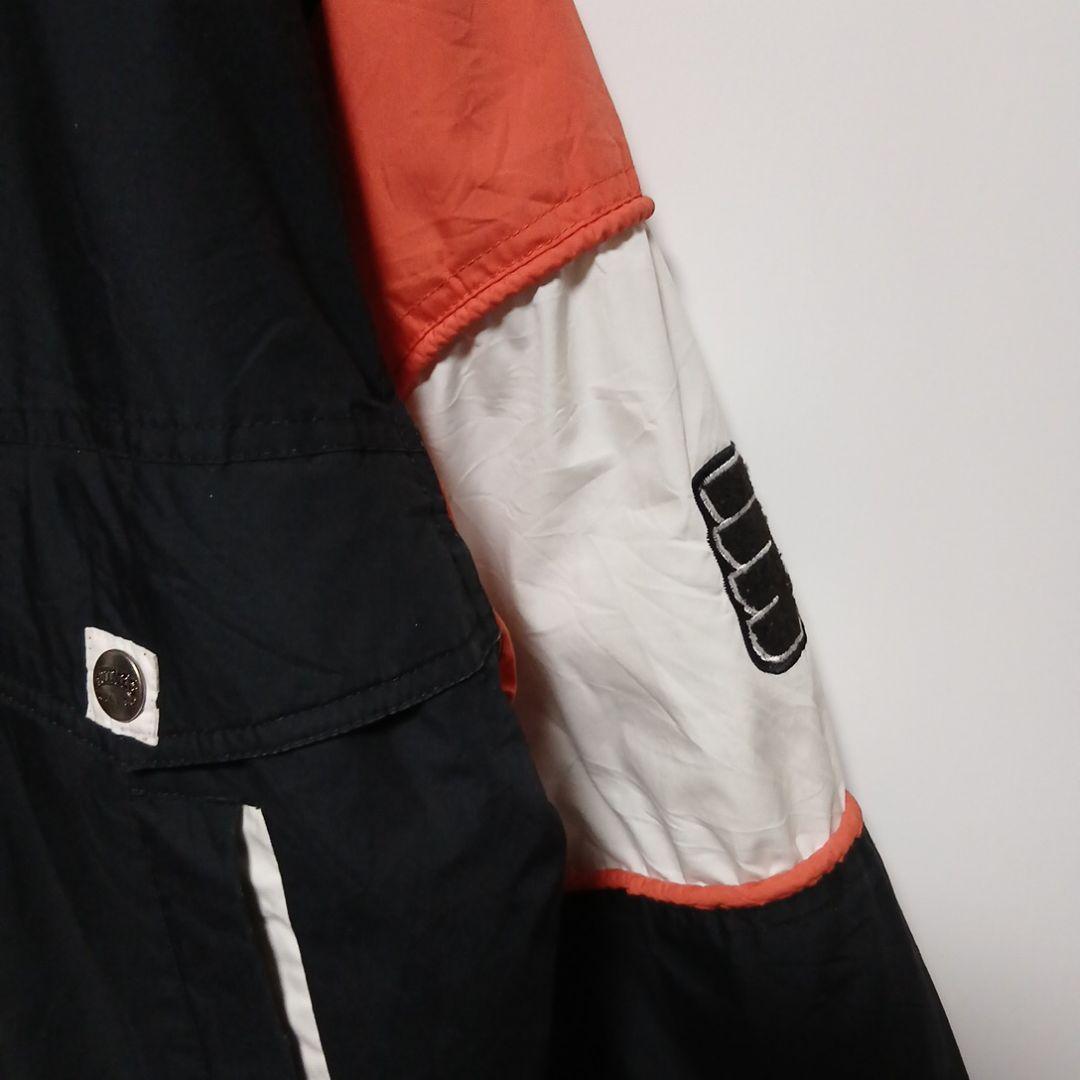 NHL ナイロンジャケット　中綿入り Nutmeg By Campri　C233