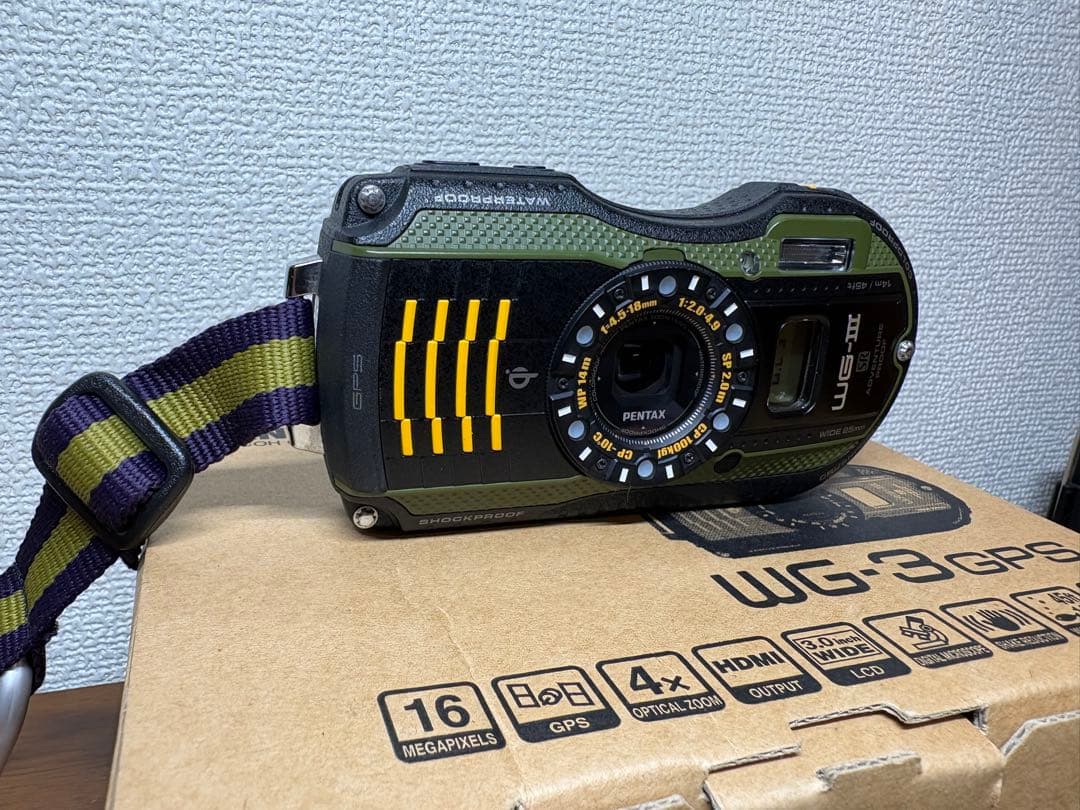 美品　ペンタックス　防水デジカメ　PENTAX WG-3 GPS グリーン
