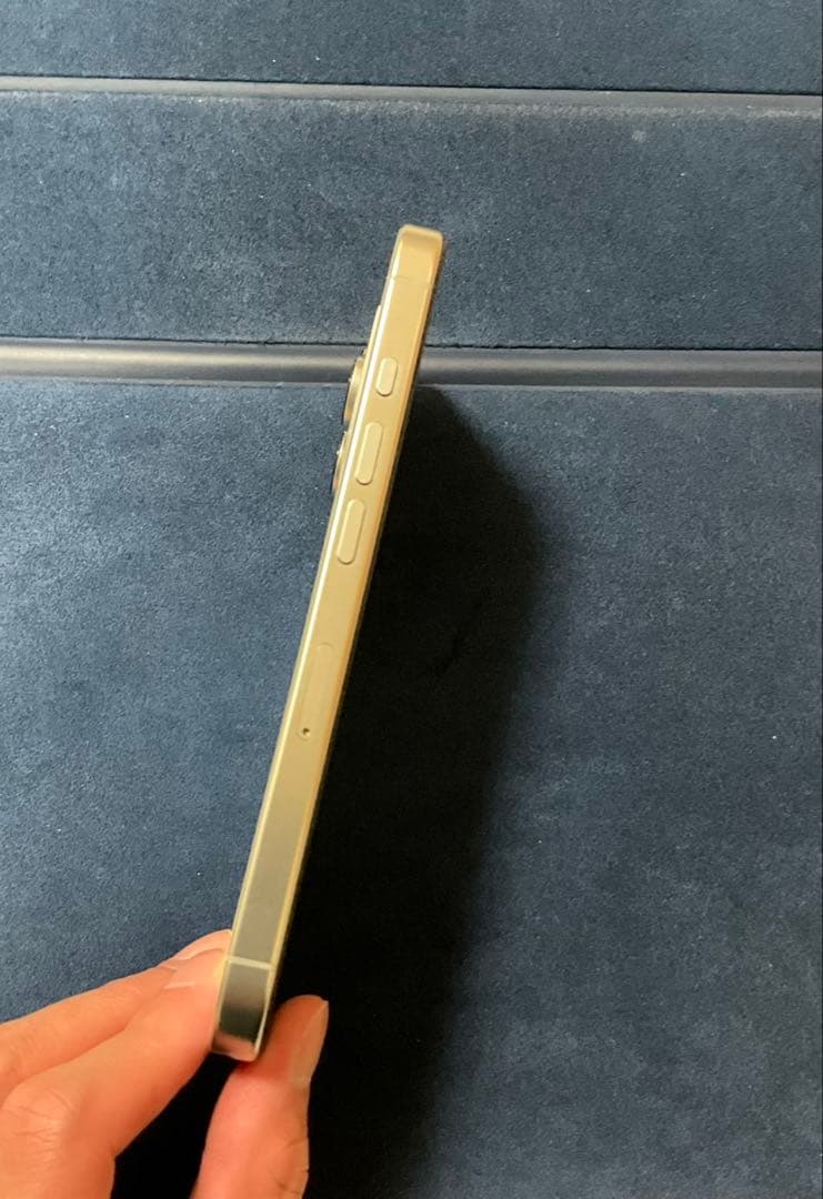 最終値下げ iPhone16Pro 256GB ホワイトチタニウム