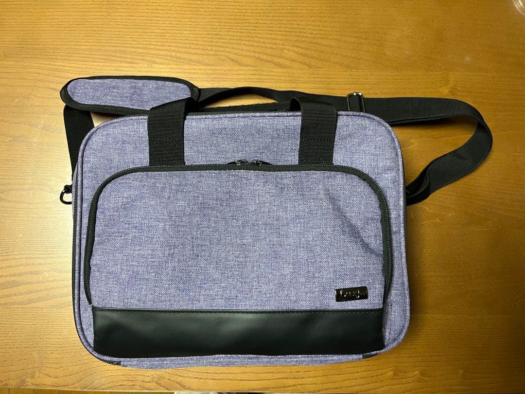 EPSON EH-TW410 プロジェクター本体　カバンケース　ケーブル