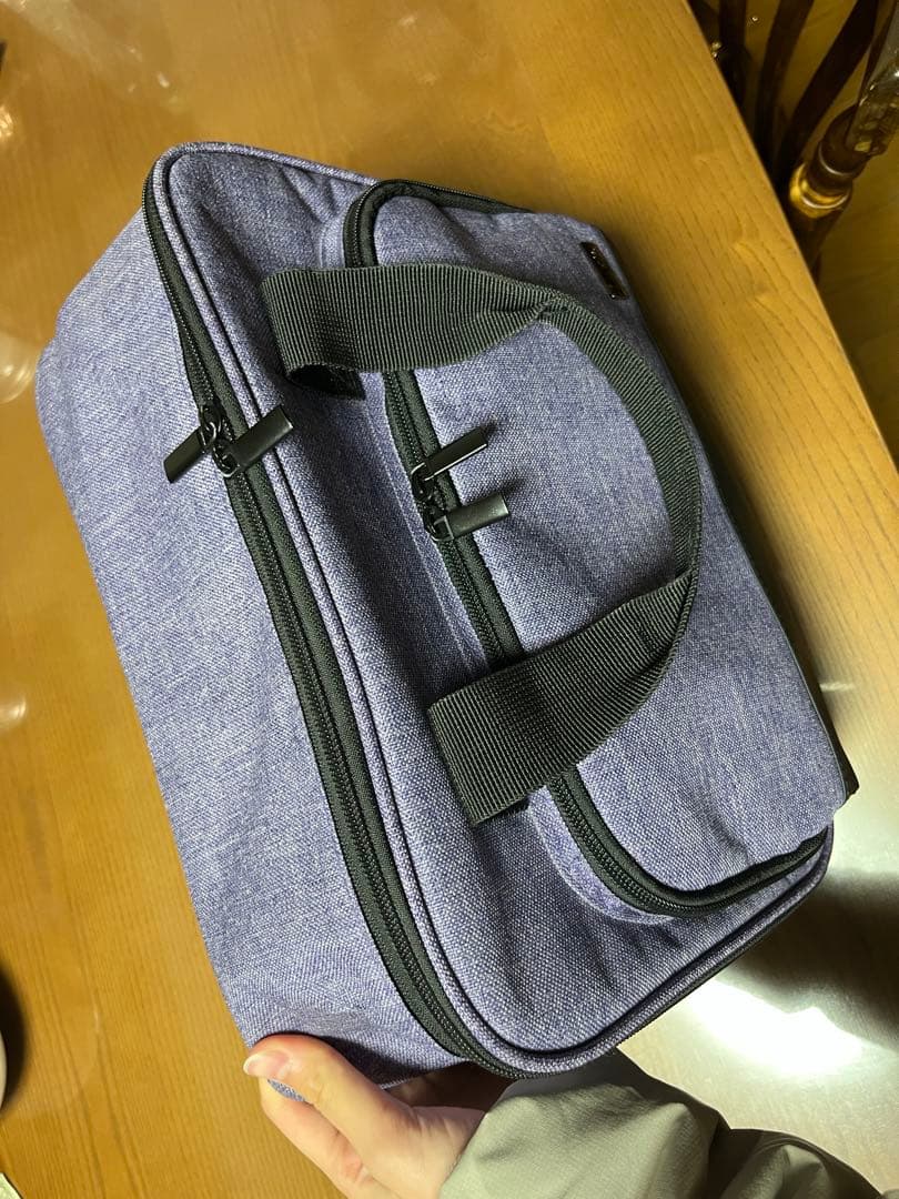 EPSON EH-TW410 プロジェクター本体　カバンケース　ケーブル