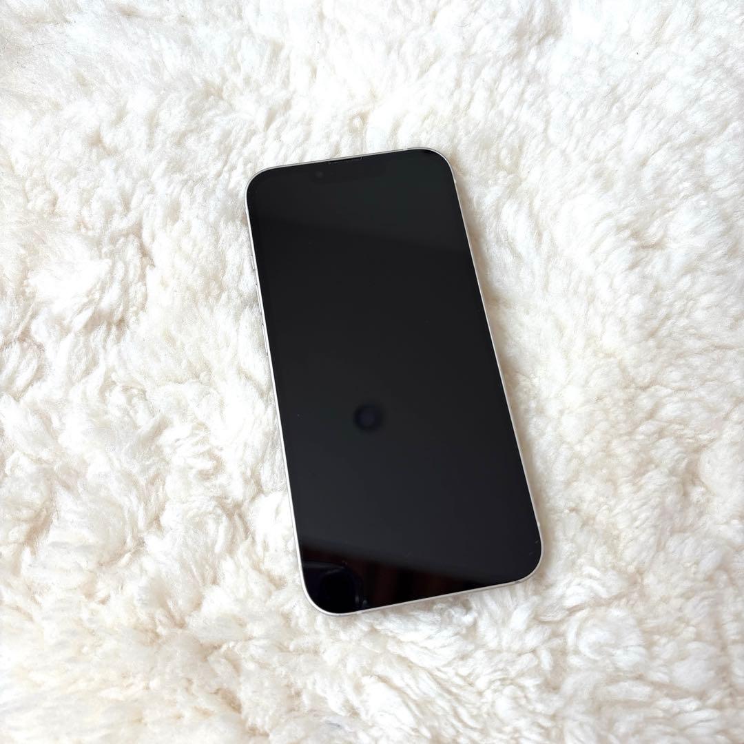 iPhone13 スターライト256GB