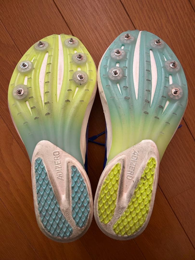 K アディゼロ アバンチ スパイクシューズ 24cm