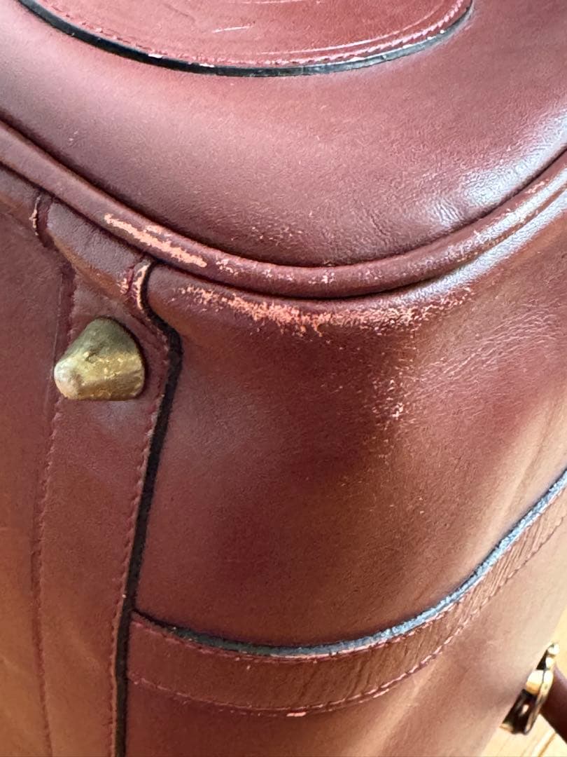 カルティエ　レザーボストンバッグ　ボルドー