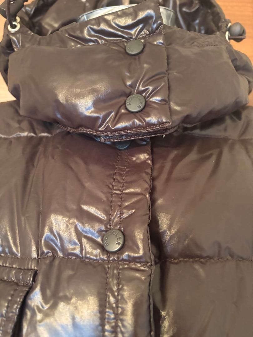 モンクレール　ダークブラウン ロングダウンジャケット