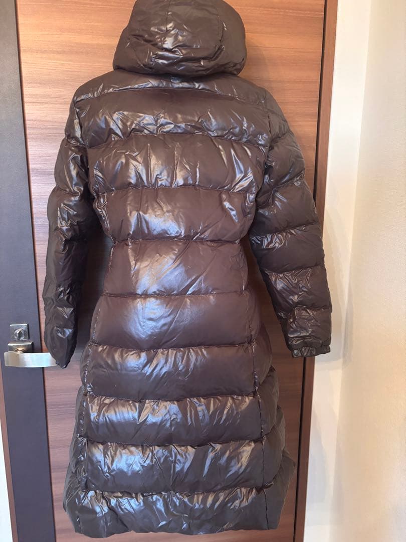 モンクレール　ダークブラウン ロングダウンジャケット