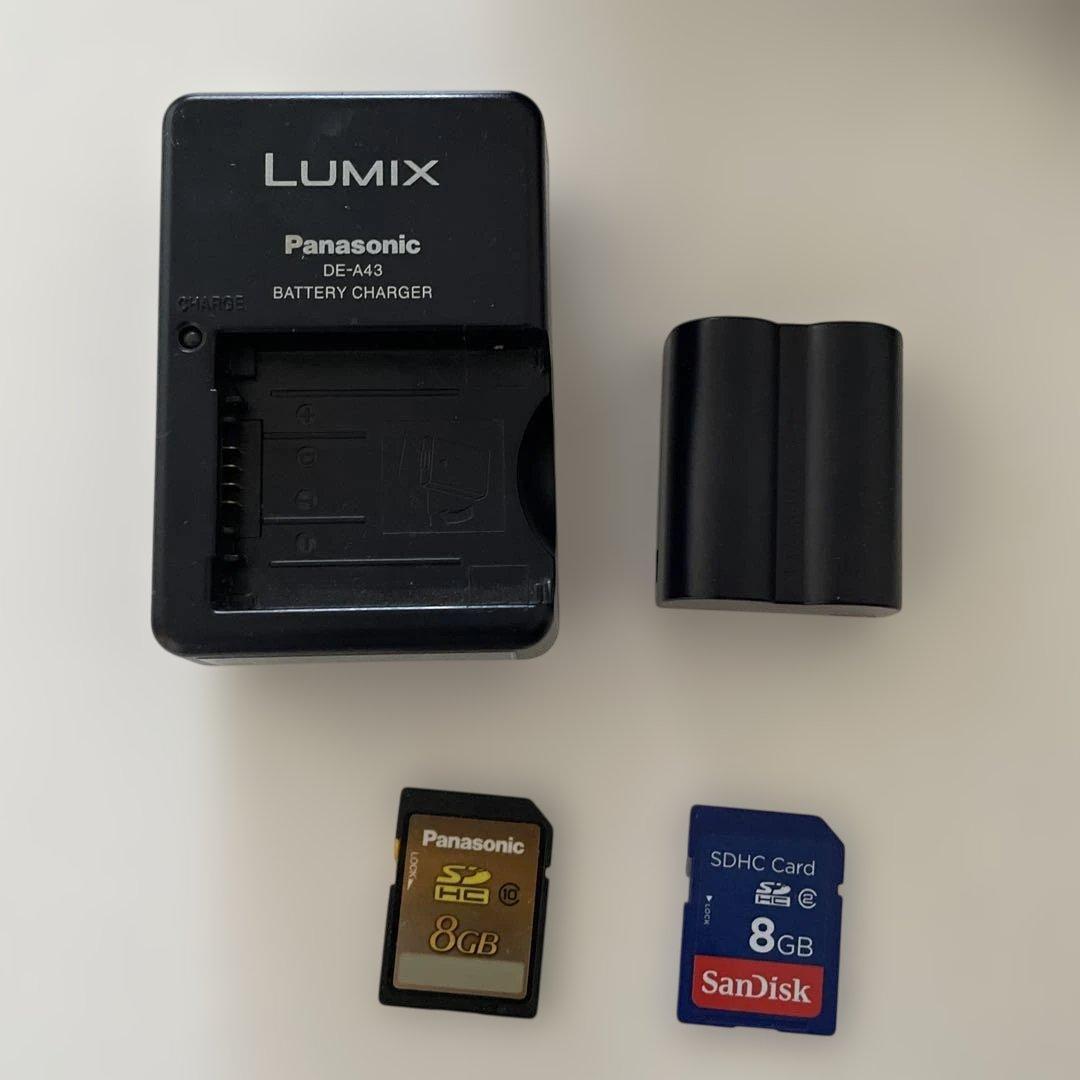 LUMIX デジカメ DMC-FZ38 ☆ 充電器+ソフトケース+SDカード付